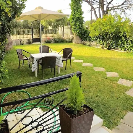 Nina's Cozy דירה *