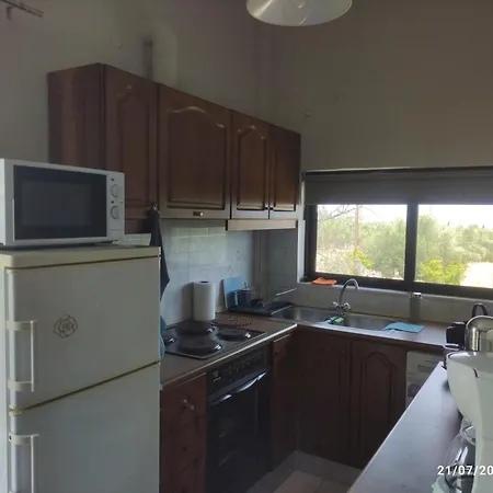 Nina's Cozy חראני