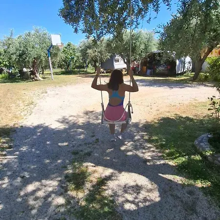 Nina's Cozy * חראני