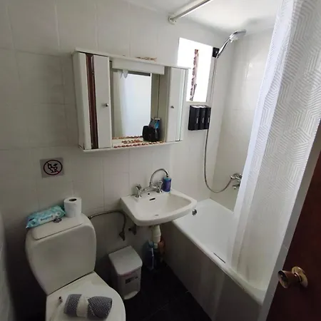 דירה Nina's Cozy חראני